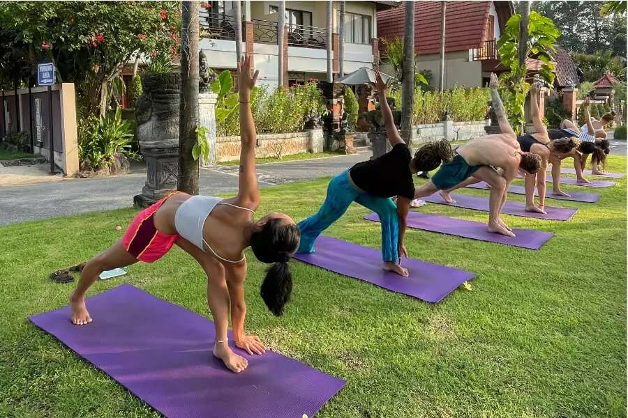 Teaching Practice by Students During Yoga Teacher Training